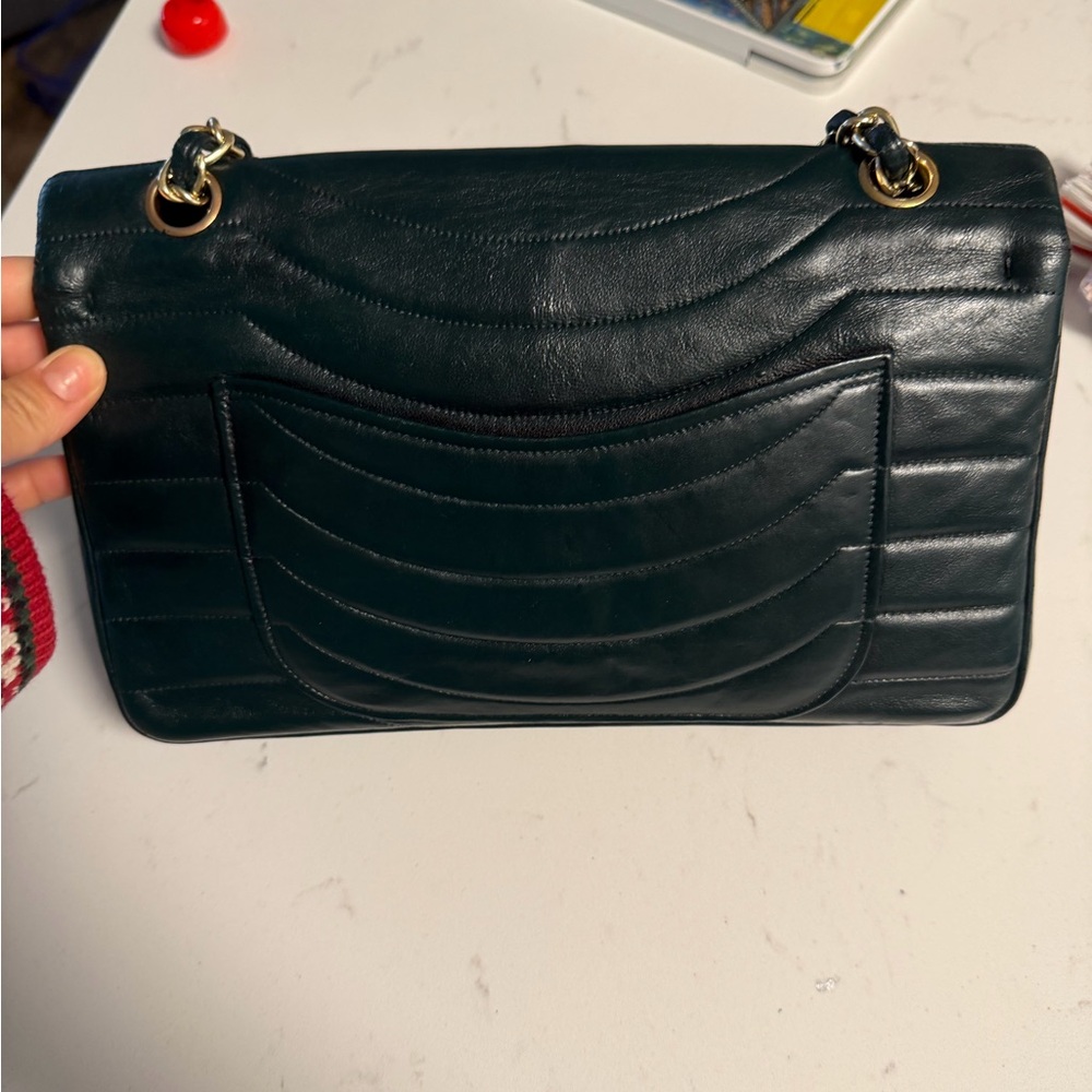 Vintage Italian leather quilted single flap bag - Picture 8 of 9